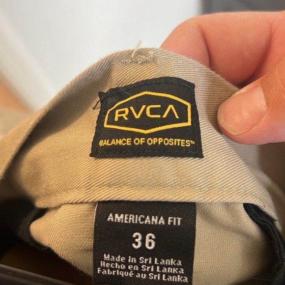 RVCA short - Picture 5 of 5
